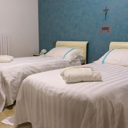 Hotel San Crispino Morrovalle Dış mekan fotoğraf