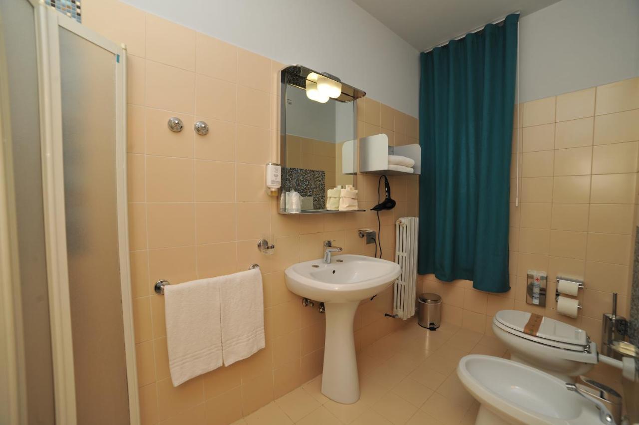 Hotel San Crispino Morrovalle Dış mekan fotoğraf